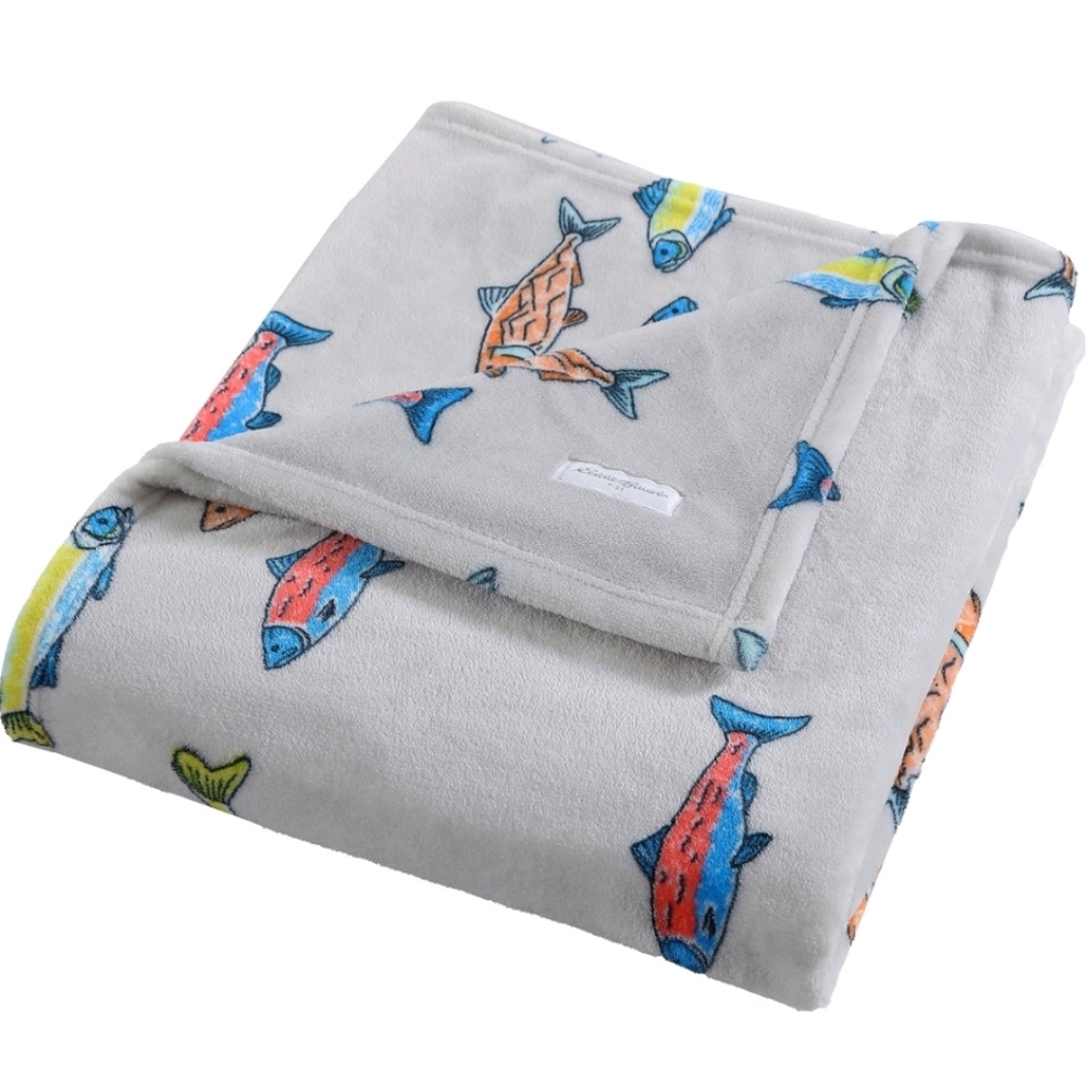 Eddie Bauer fish lake throw blanket